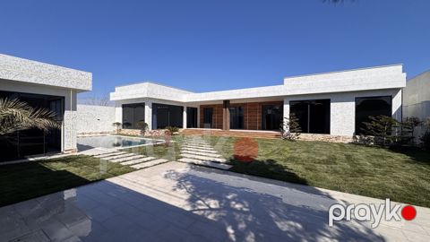 Satılır 5 otaqlı həyət evi/bağ evi 250 m² — Bakı