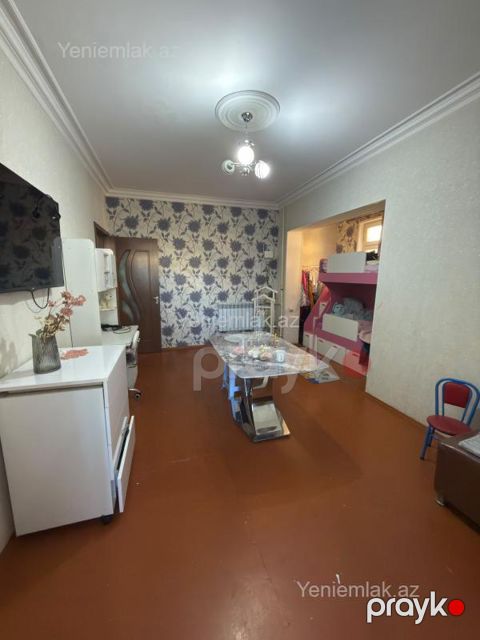 Satılır 2 otaqlı Bina evi menzil (Köhnə tikili), 45 m², Binəqədi rayonu — Bakı