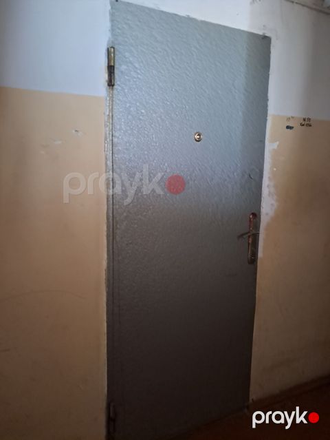 Metall və plastik qapı-pəncərə dəsti - Metal giriş qapısı — Sumqayıt