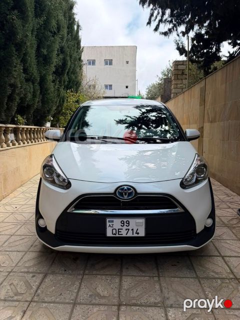 Toyota Sienta, 1.5 L, 1.3 kWh, 2016 il, 123 000 km — Bakı