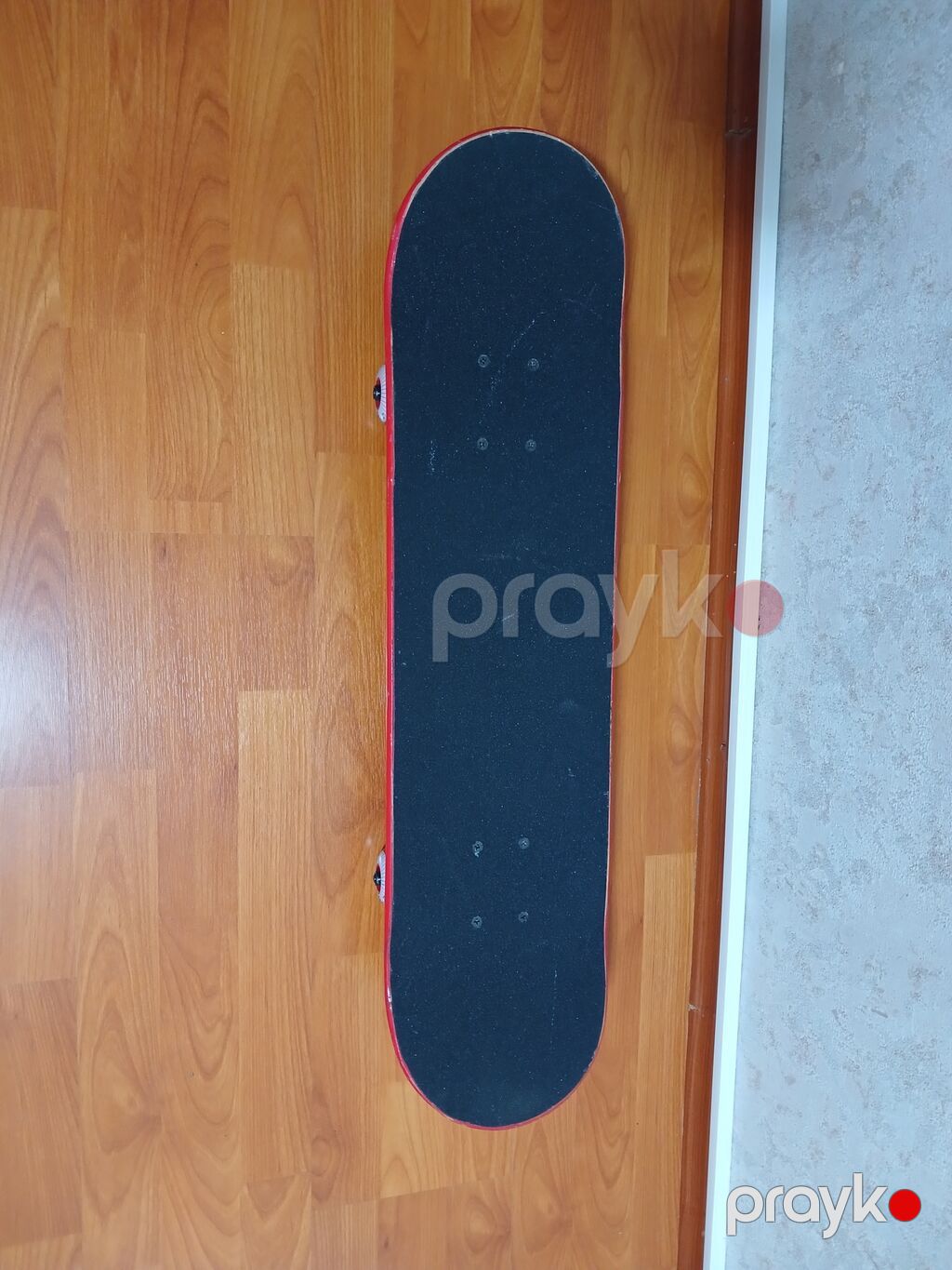 Skateboard – qırmızı rəngli, tam komplekt. Evda sürülüb ancaq. Üst — Skeytbordlar, Bakı (3)