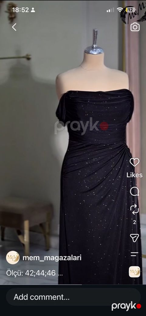 Məxməri parıltılı gecə donu - Model: çiyinsiz, boru dekolteli, bədənə — Sumqayıt