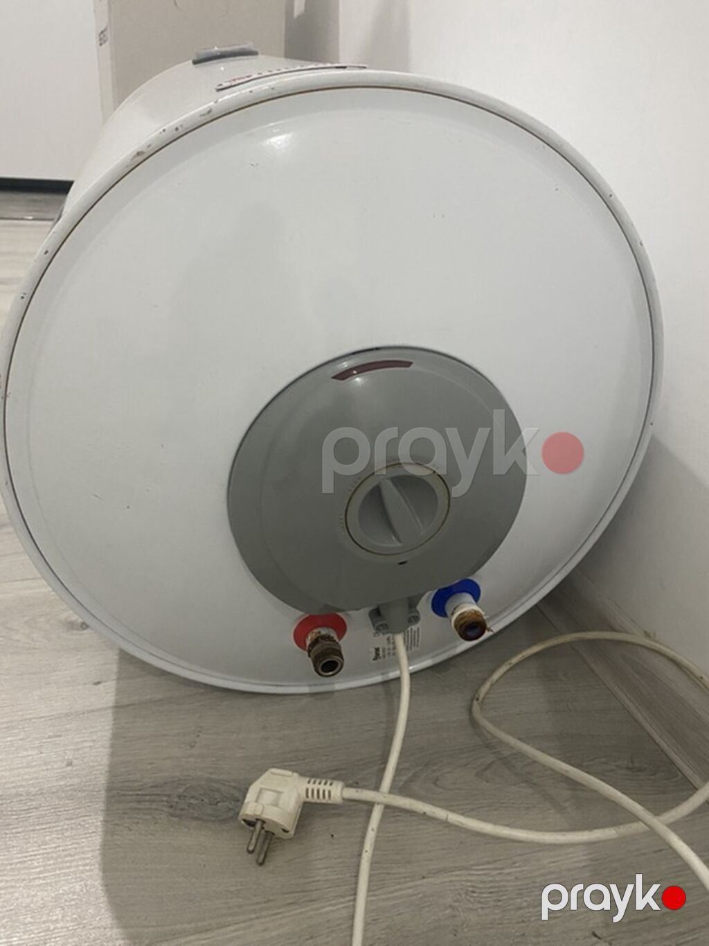 Ariston 80lt satılır yaxşı vəziyyətdədir 8 ay işlənib heç bir problemi — Santexnika, Bakı (2)