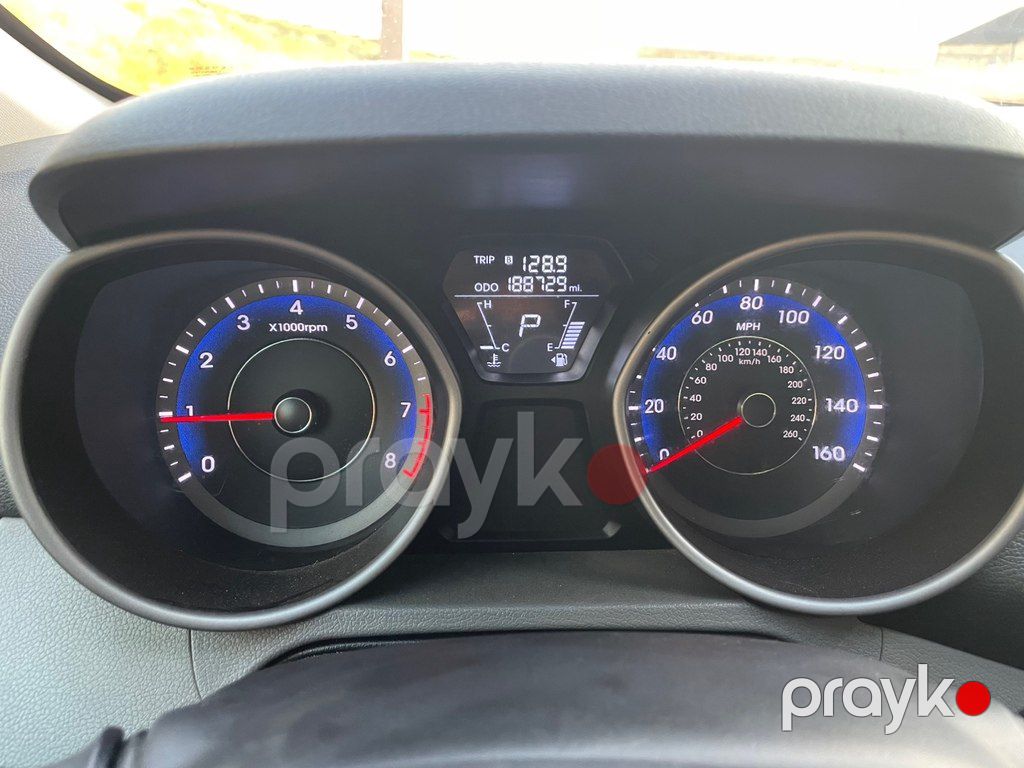 Hyundai Elantra, 1.8 L, 2013 il, 300 947 km — Avtomobillər, Bakı (9)