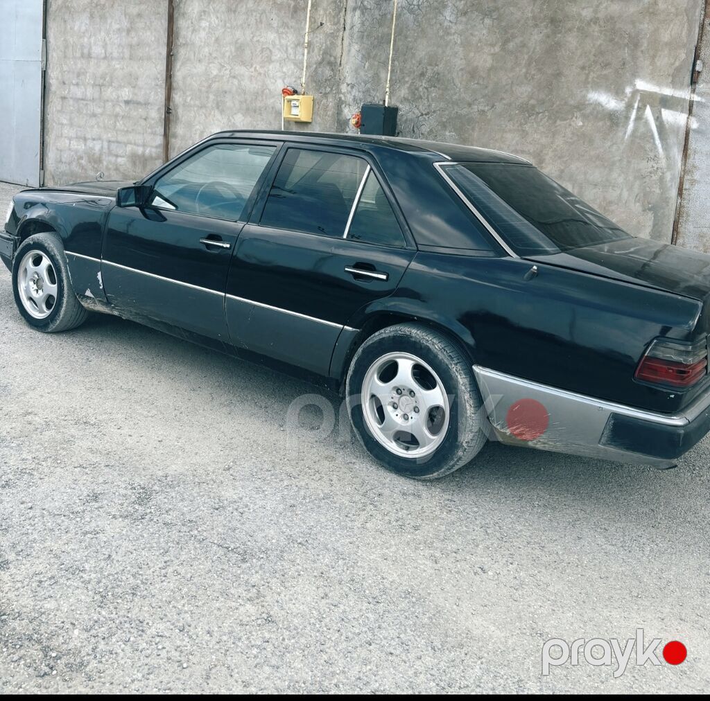 Mercedes-Benz E-Class: 2 l 1991 il Sedan — Avtomobillər, Xırdalan (3)