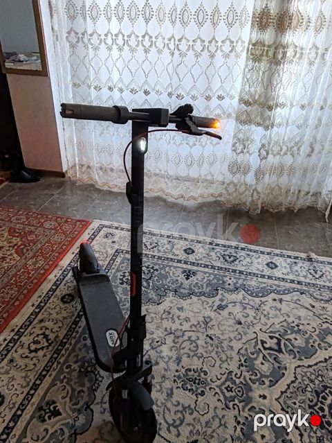 Elektrikli skuter – ön və arxa amortizatorlu, güclü çərçivə və — Digah
