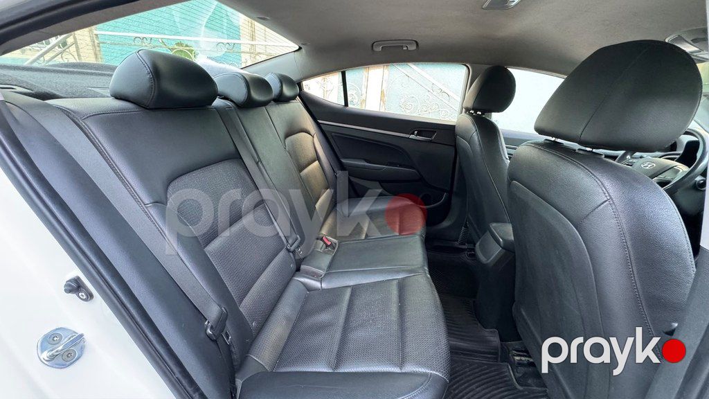 Hyundai Avante, 1.6 L, 2016 il, 219 000 km — Avtomobillər, Bakı (7)