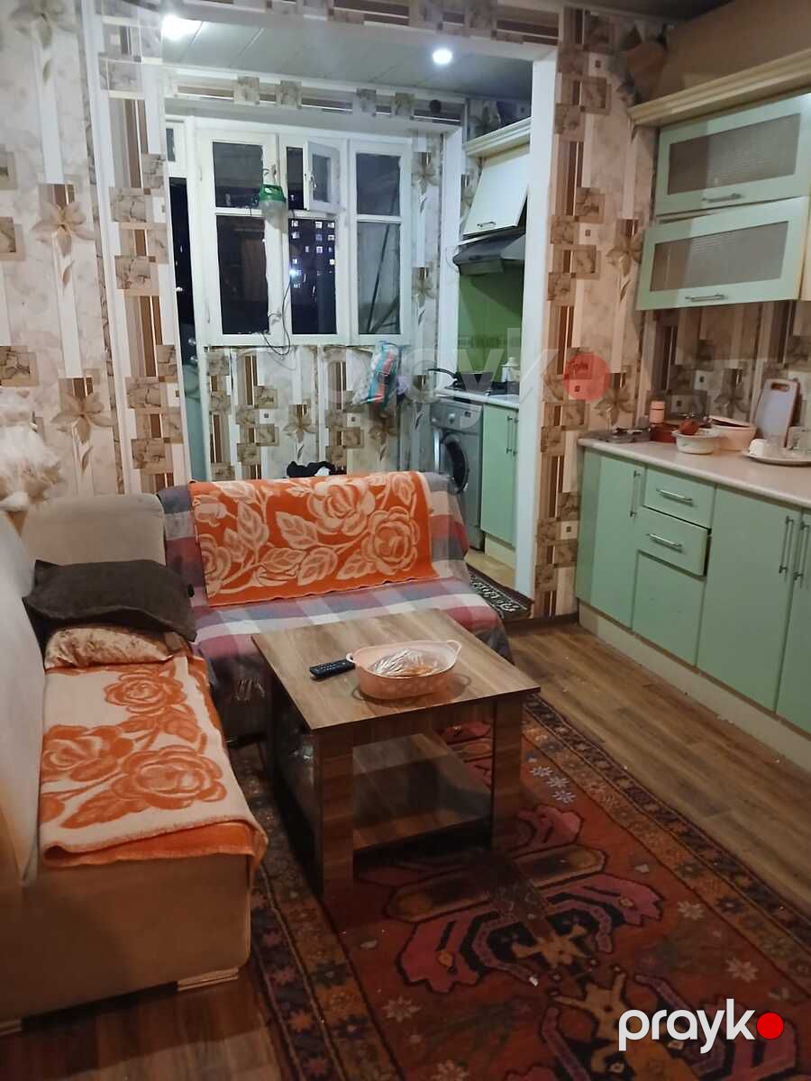 Satılır 2 otaqlı köhnə tikili 60 m² — Mənzil, Bakı (5)