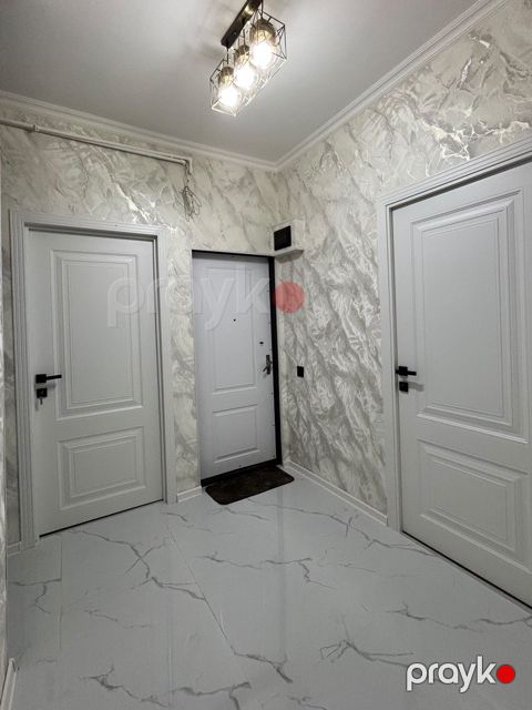 Satılır 3 otaqlı köhnə tikili 60 m²