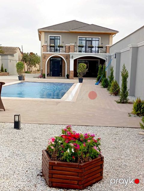 Satılır 5 otaqlı həyət evi/bağ evi 200 m² — Bakı