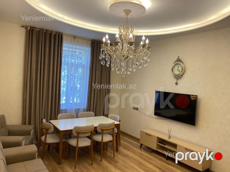 Satılır 3 otaqlı Bina evi menzil (Köhnə tikili), 85 m², Səbail rayonu — Mənzil, Bakı (8)
