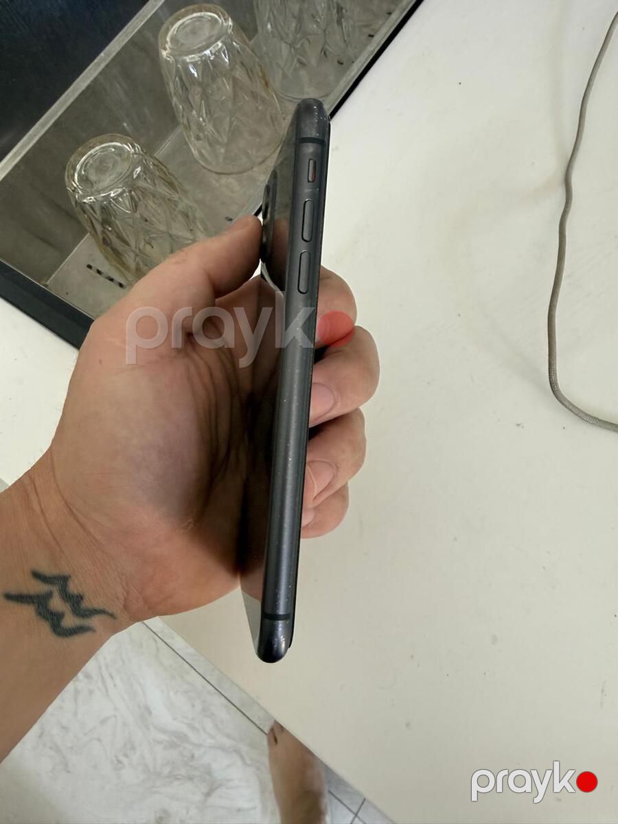 Apple iPhone 11 Black 64GB/4GB — Smartfonlar, Bakı (2)