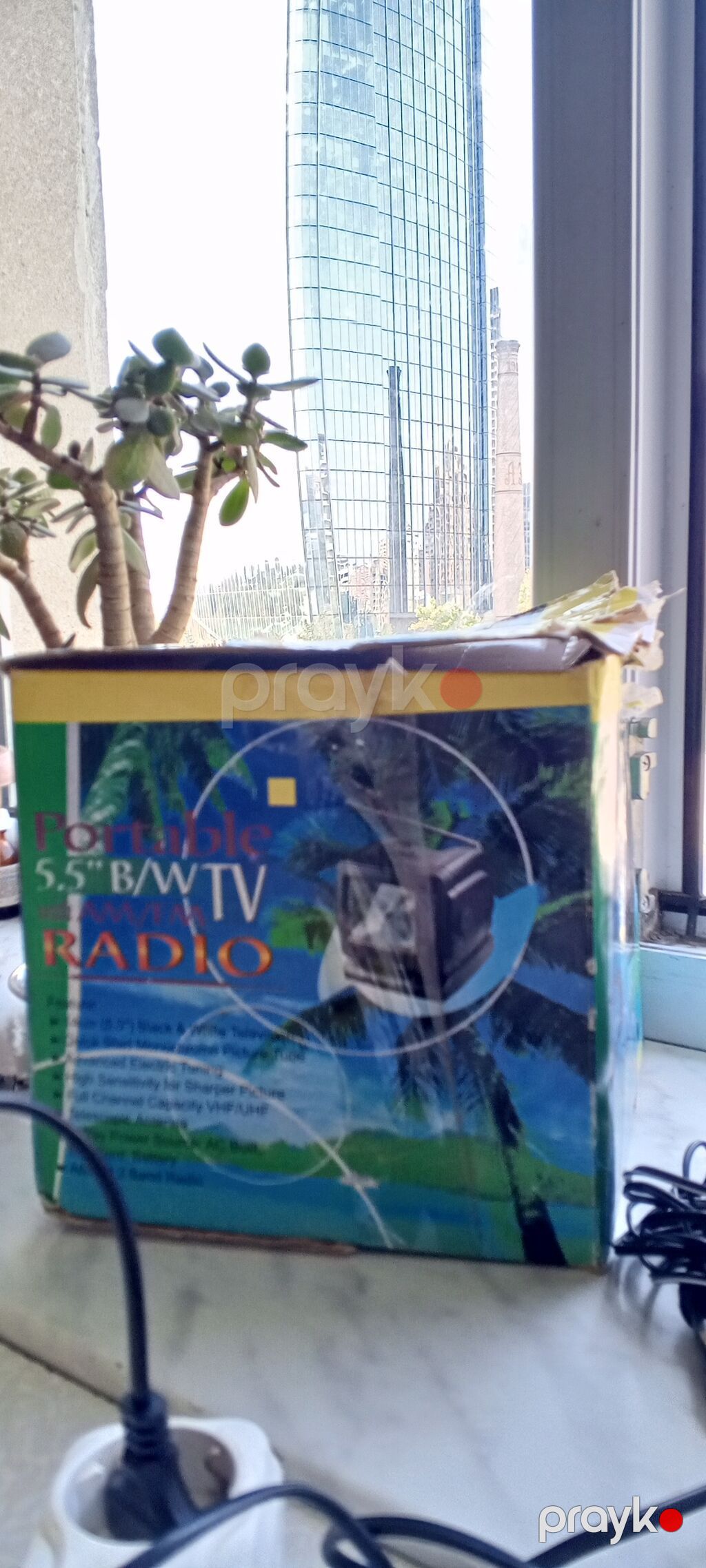 Crown BTV-328 – portativ qara‑ağ televiziya və Am/fm radio kombosu — Televizorlar, Bakı (5)