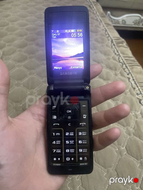 Samsung E630, 4 GB, rəng - Qara, Düyməli — Sumqayıt