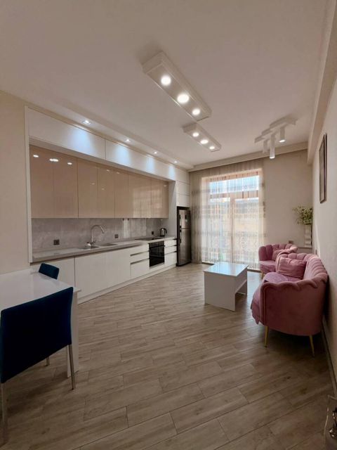 İcarəyə verilir 2 otaqlı yeni tikili 100 m² — Bakı