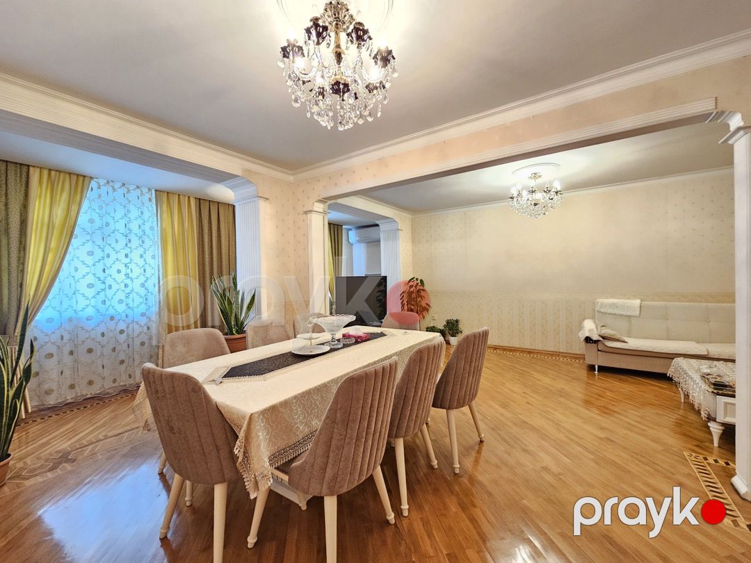Satılır 4 otaqlı köhnə tikili 110 m² — Mənzil, Bakı (7)
