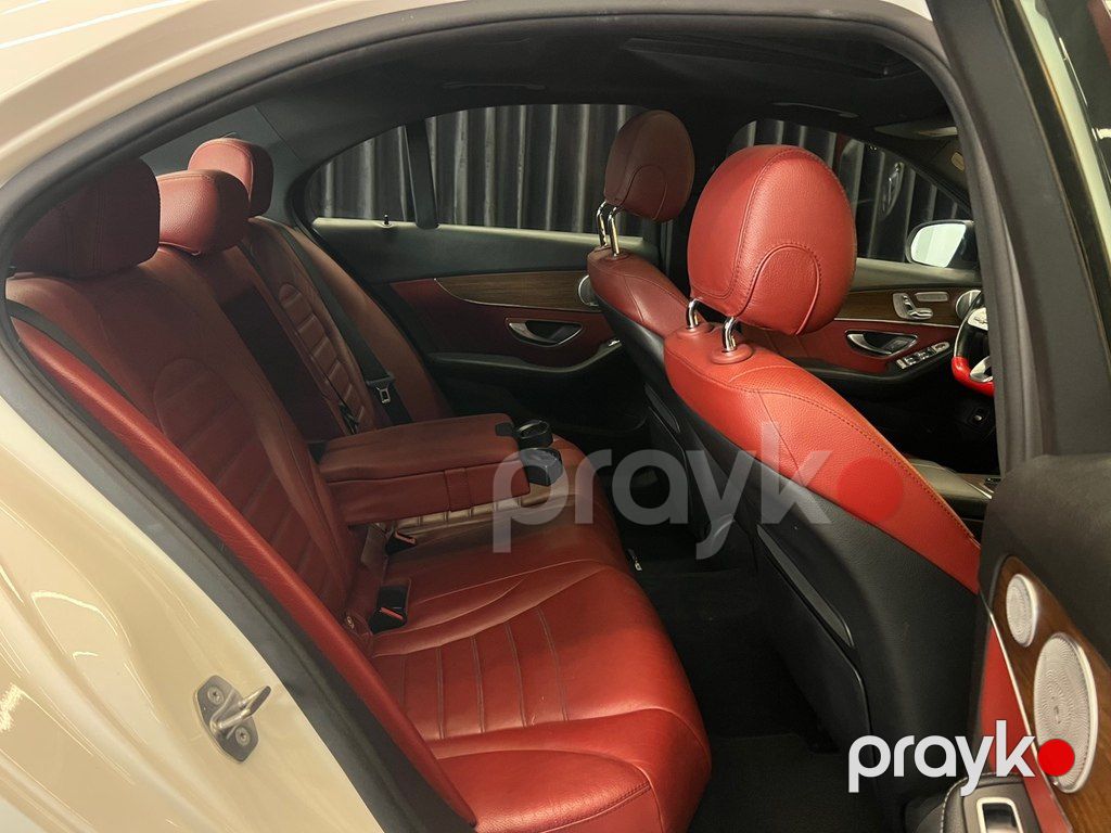 Mercedes C 300, 2.0 L, 2019 il, 84 000 km — Avtomobillər, Bakı (9)