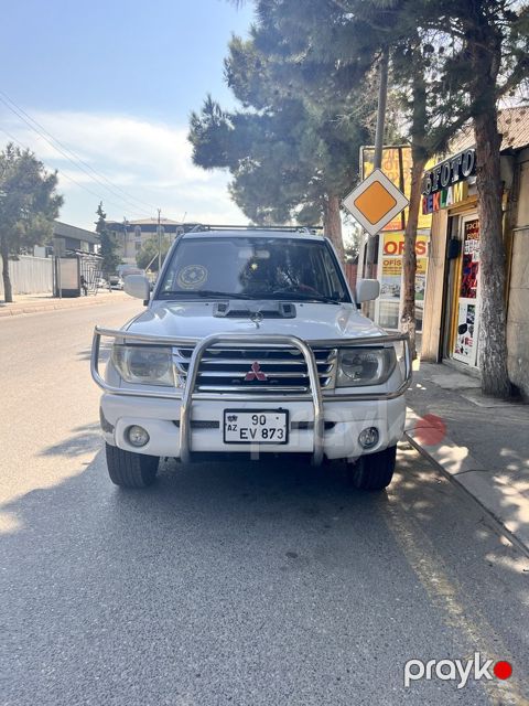 Mitsubishi Pajero io, 2.0 L, 2002 il, 236 000 km — Bakı