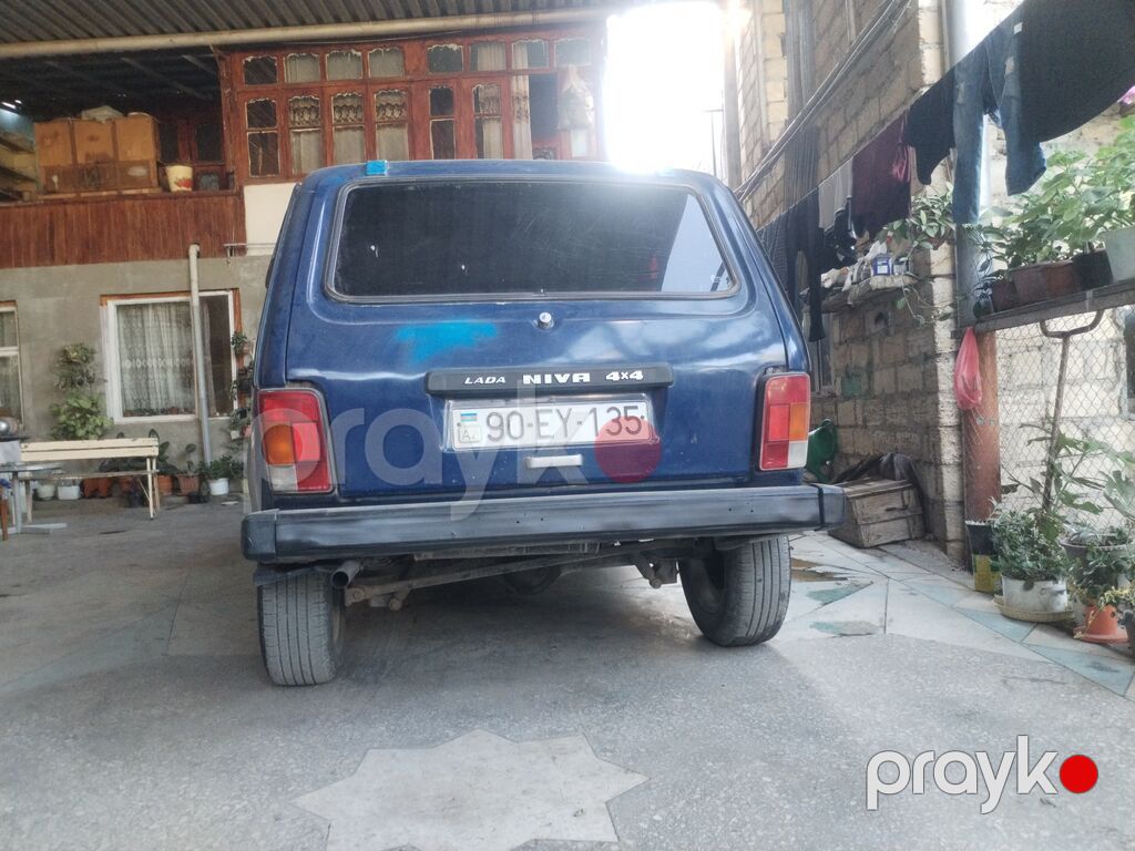 VAZ (Lada) 4x4 Niva: 1.7 l Ofrouder/SUV — Avtomobillər, Gəncə (2)