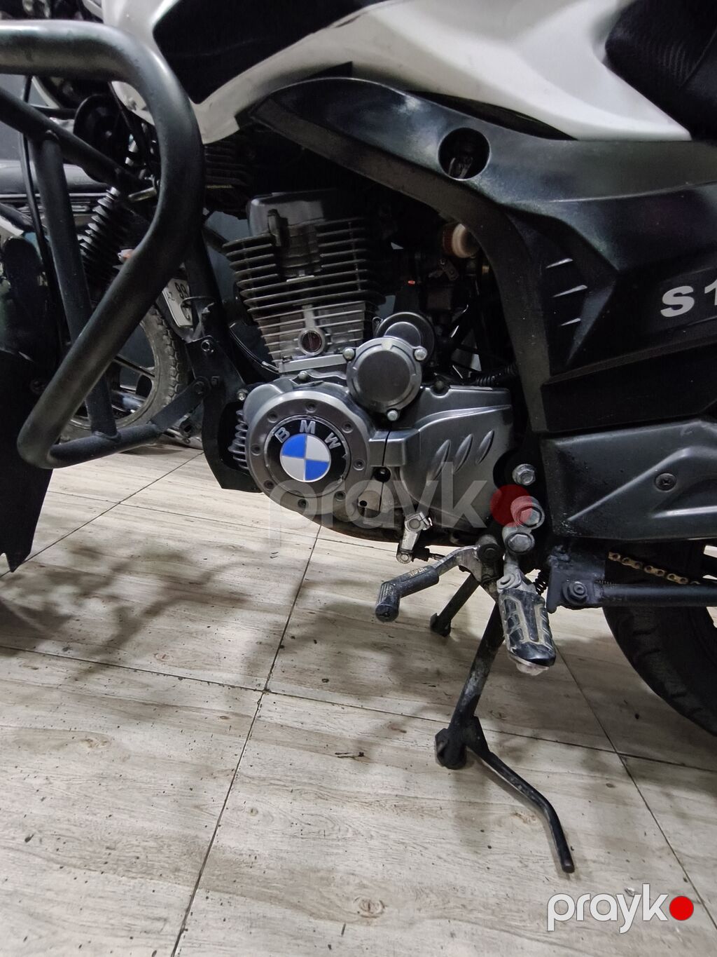 Salam tufan s150 matorunu satiram Her bir weyi ideldir Daha yuksek — Motosiklet geyimi, Bakı (2)