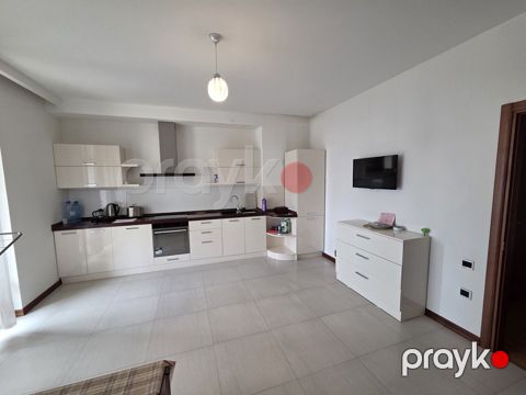 Satılır 3 otaqlı yeni tikili 160 m²