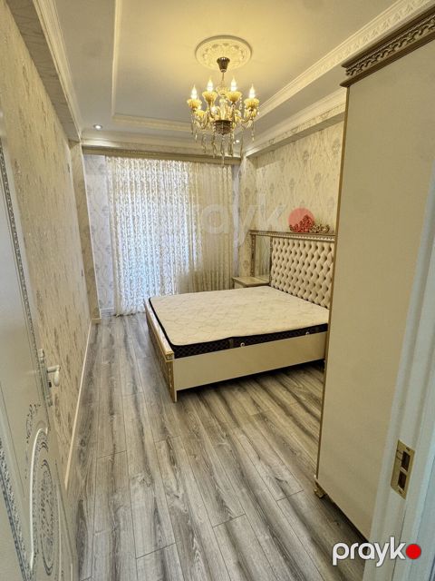 Otaq yoldaşı axtarılır. - 3 otaqlı, zövqlü təmirli mənzildə ayrıca — Xırdalan
