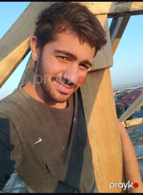Fəhlə işi axtarıram — Bakı