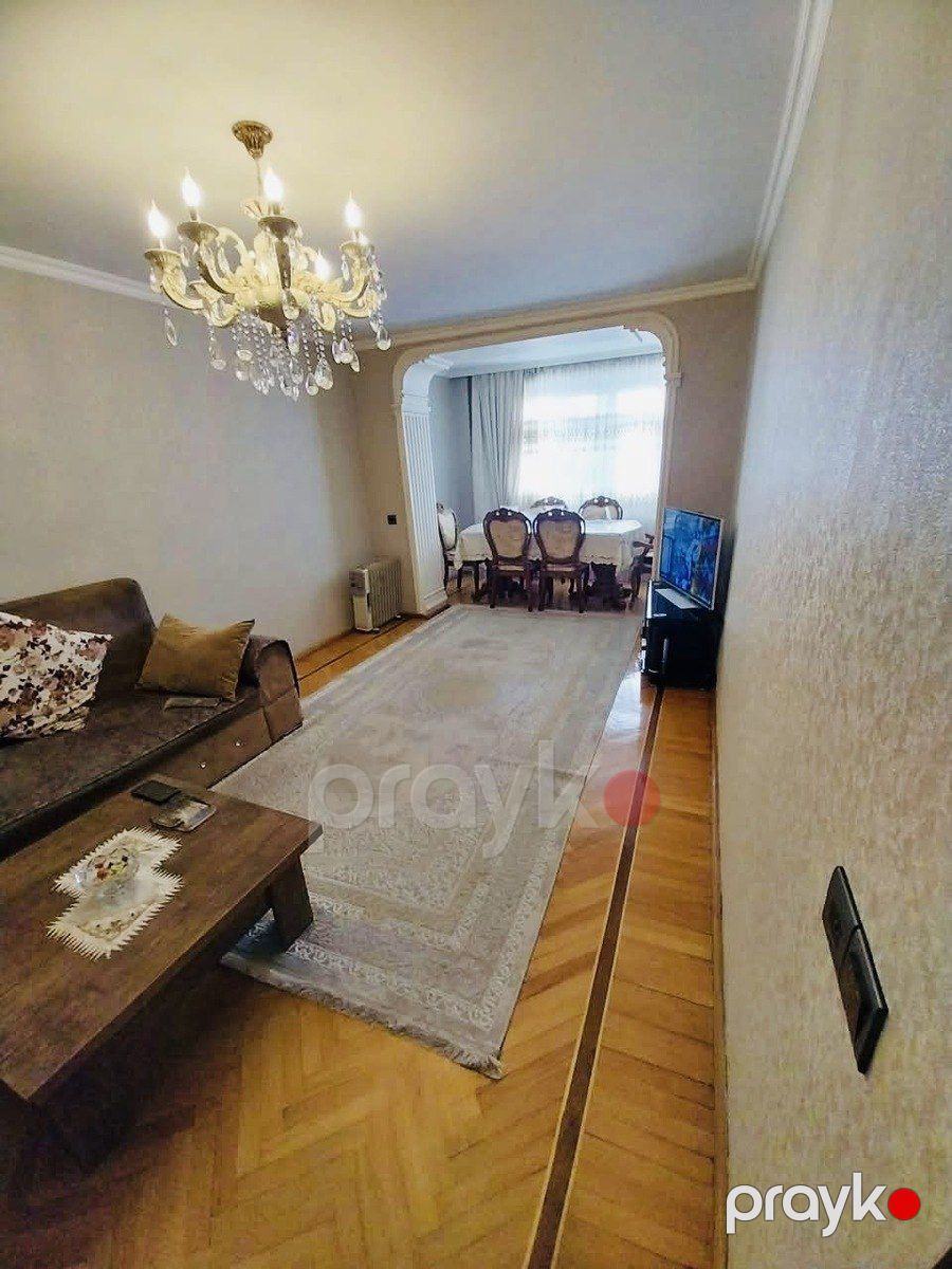 Satılır 3 otaqlı köhnə tikili 75 m² — Mənzil, Bakı (2)