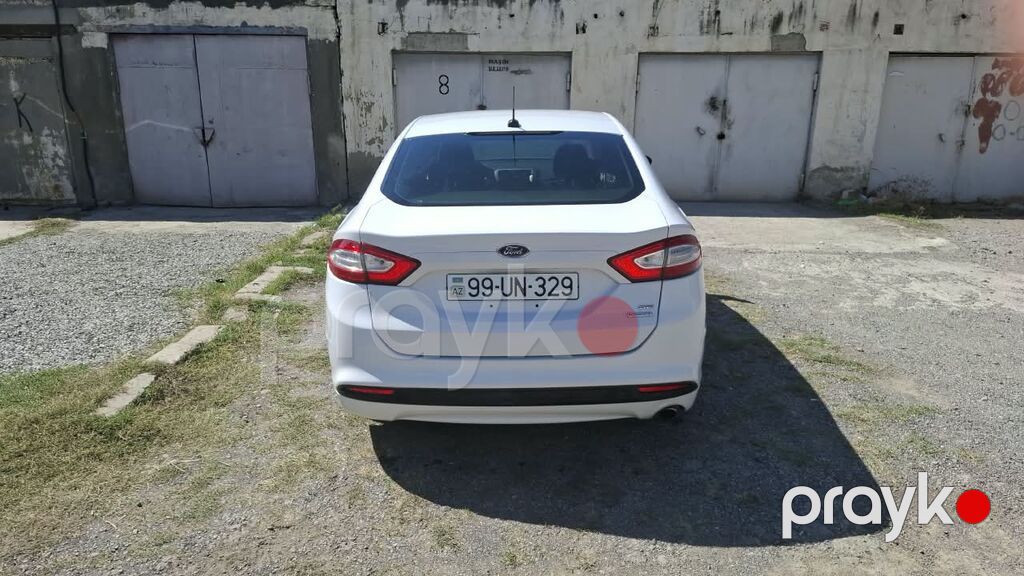 Ford sedan – alət paneli və VIN məlumatı Xüsusiyyətlər: - Avtomatik — Salon detalları, Bakı (3)