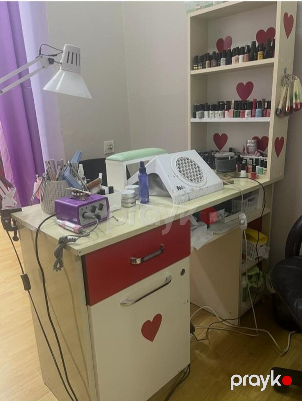 Manikur masasi 65 azn Unvan 7 mk Vesile 1989 — Salon mebeli, Bakı (2)