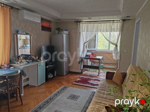 İcarəyə verilir 2 otaqlı köhnə tikili 50 m² — Bakı