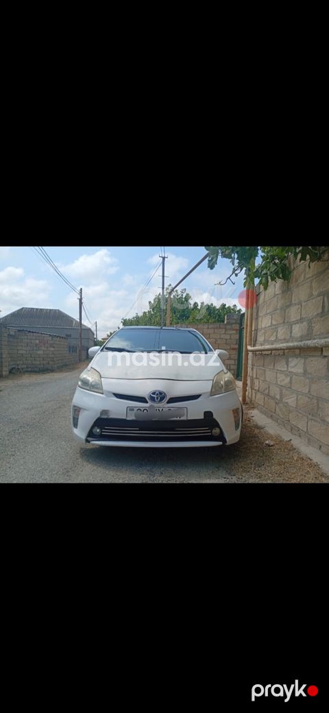 Toyota Prius — Bakı