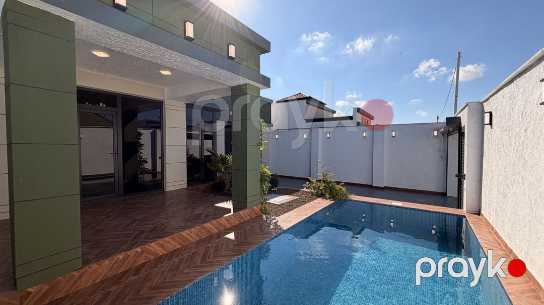 Satılır 4 otaqlı həyət evi/bağ evi 130 m² — Ev, villa, Bakı (4)