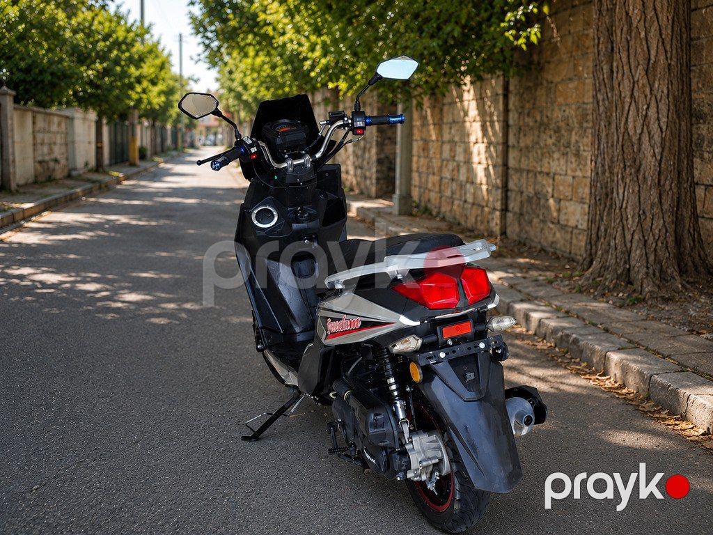 Freedom JET 49, 50 sm3, 2025 il, 10 000 km — Mopedlər və skuterlər, Bakı (2)