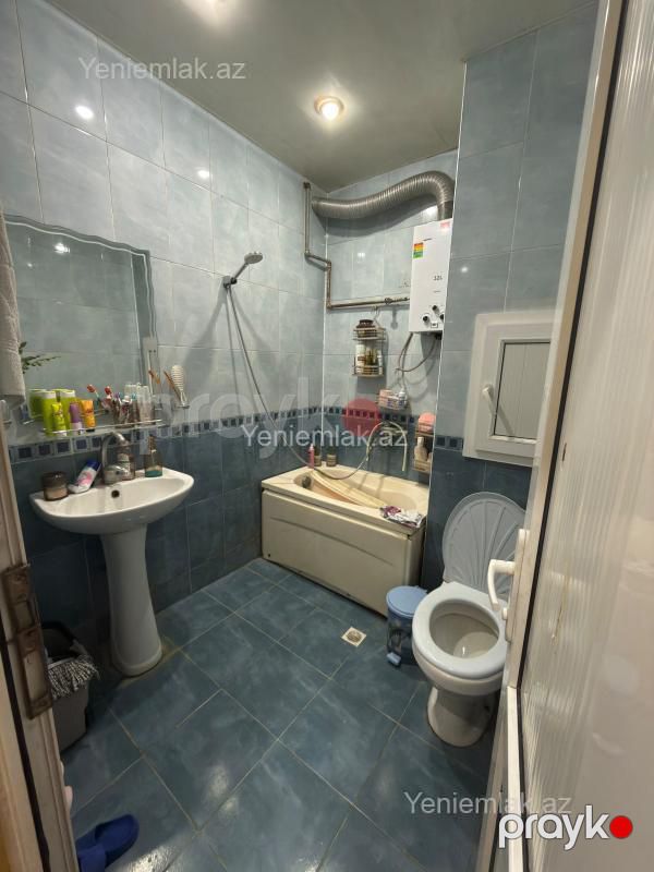 Satılır 2 otaqlı Bina evi menzil (Köhnə tikili), 45 m², Binəqədi rayonu — Mənzil, Bakı (3)