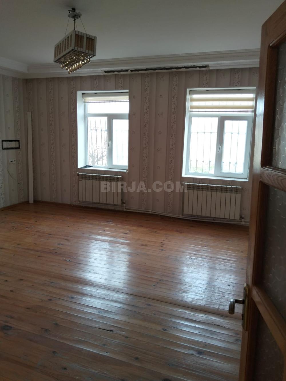 Maştağa qəsəbəsində 6 otaqlı ev satılır — Garaj (3)