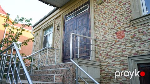 Satılır 4 otaqlı həyət evi/bağ evi 120 m² — Bakı