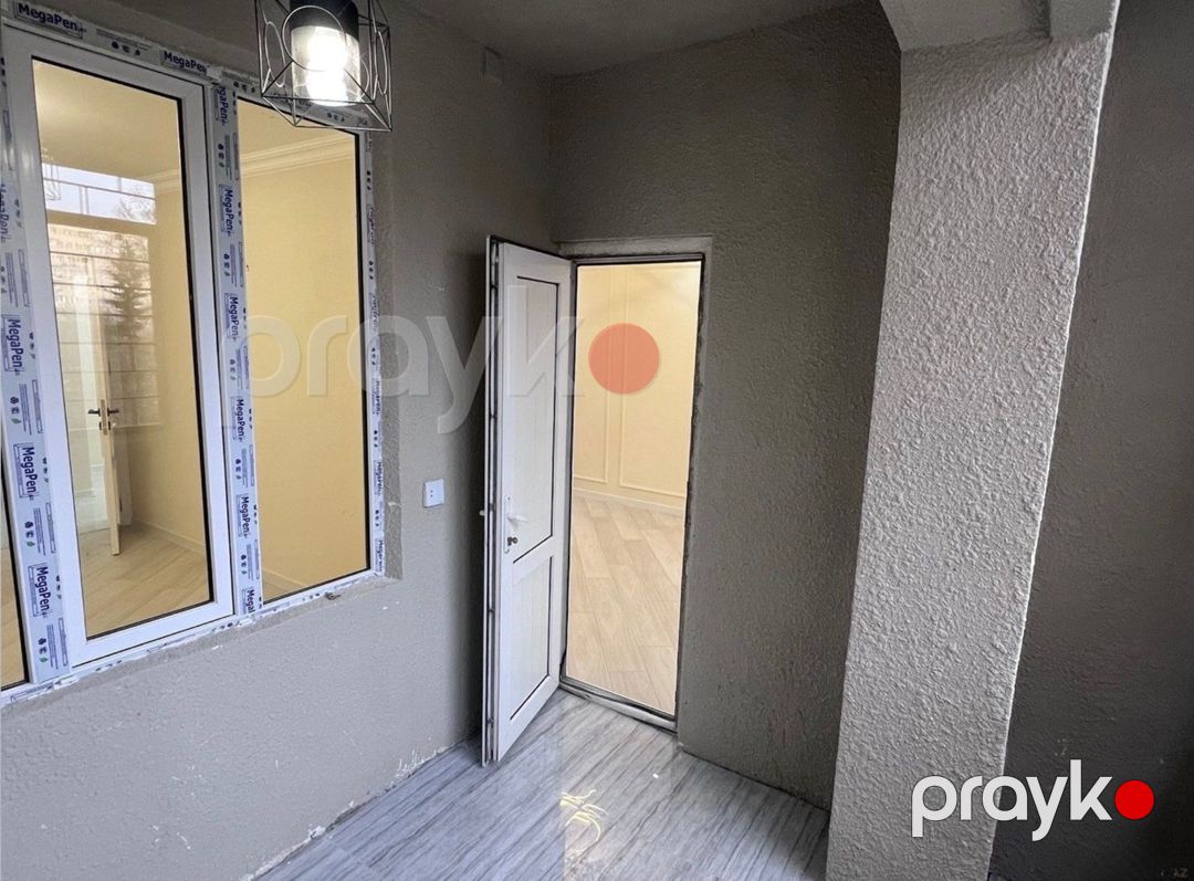 Satılır 4 otaqlı köhnə tikili 110 m² — Mənzil, Bakı (12)