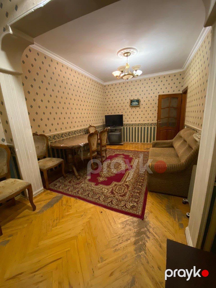 Satılır 2 otaqlı köhnə tikili 55 m² — Mənzil, Bakı (6)