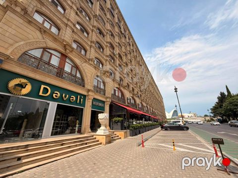 Satılır 4 otaqlı köhnə tikili 111 m²