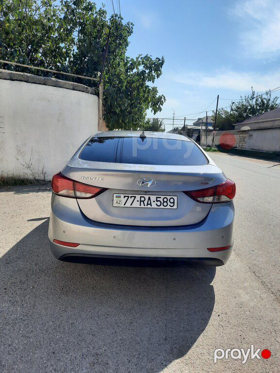 Hyundai Avante, 1.6 L, 2015 il, 231 000 km — Avtomobillər, Bakı (4)