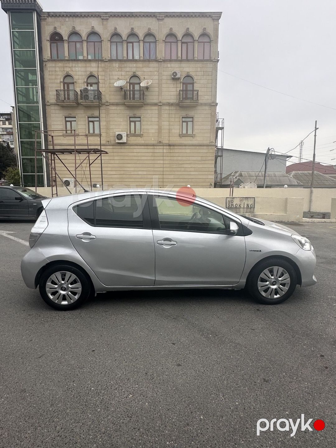 Toyota Aqua, 2012 il icarəsi — Avtomobil icarəsi, Bakı (4)