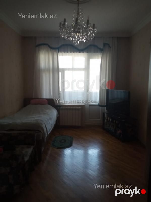 Satılır 5 otaqlı Bina evi menzil (Köhnə tikili), 120 m², Xətai rayonu — Mənzil, Bakı (10)