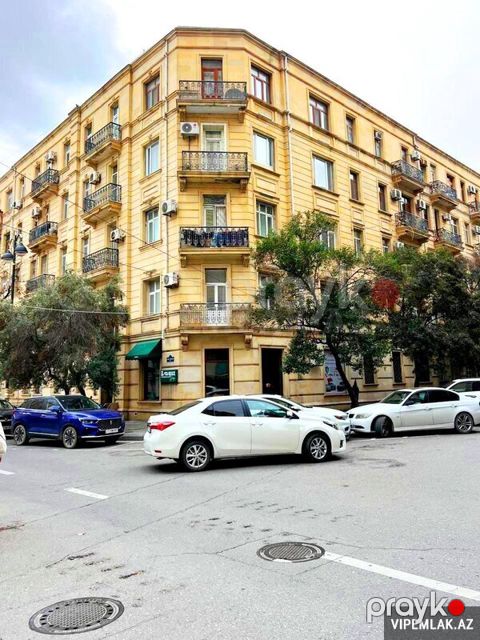 Nəsimi rayonunda 6 otaqlı Ofis Kirayə verilir, 105 m² — Bakı
