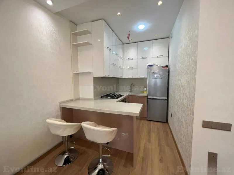 Kirayə verilir 2 otaqlı Mənzil Yeni tikili 70 m² Bakı, Yasamal r., 8 Noyabr m — Mənzil, Bakı (6)