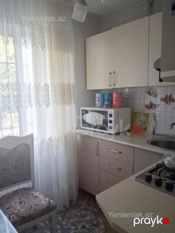 Satılır 2 otaqlı Bina evi menzil (Köhnə tikili), 56 m², 8-ci mikrorayon — Mənzil, Sumqayıt (6)
