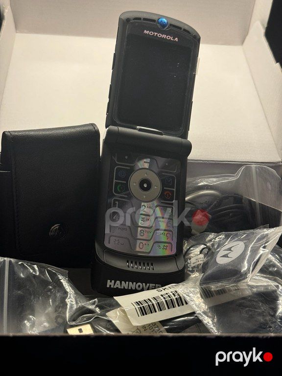 Motorola Razr V3 — Smartfonlar, Bakı (5)