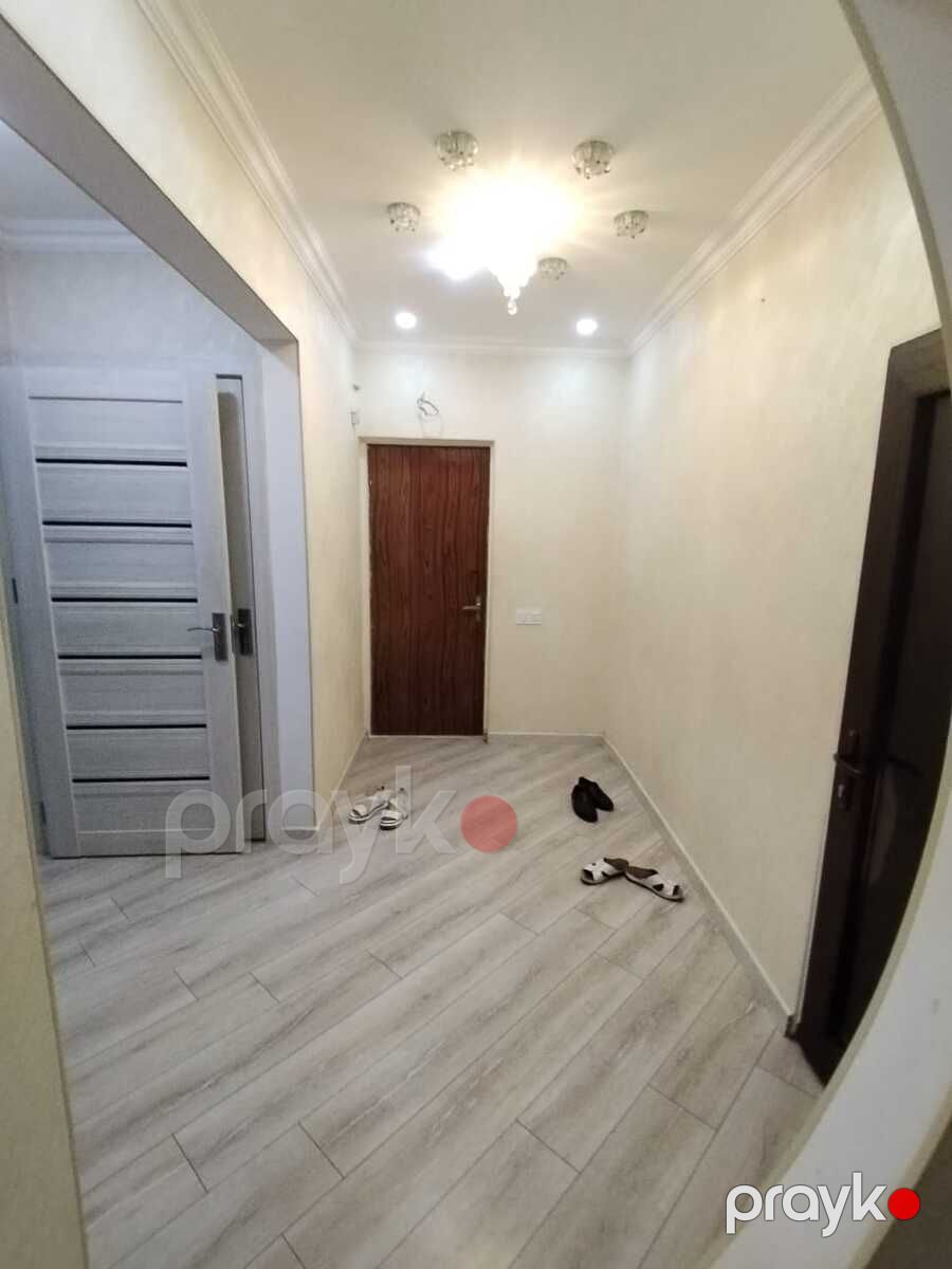 Satılır 2 otaqlı köhnə tikili 65 m² — Mənzil, Bakı (3)