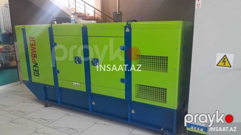 Generator — Bakı