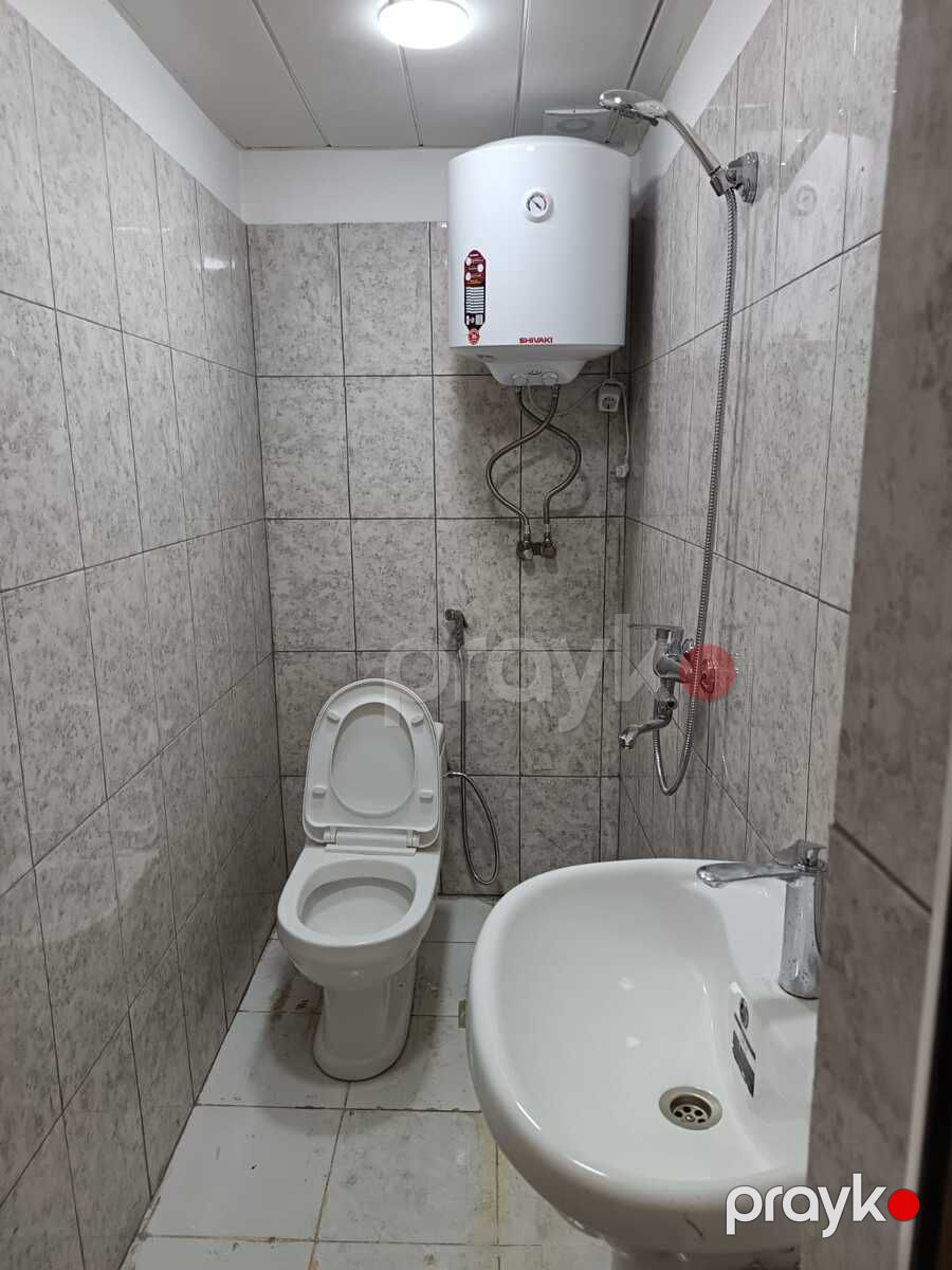 İcarəyə verilir 1 otaqlı köhnə tikili 40 m² — Mənzil, Bakı (10)